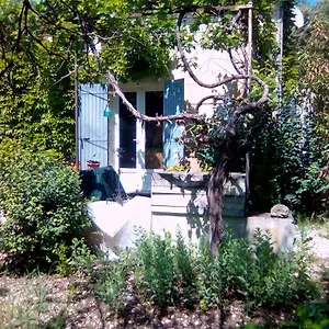 https://le-domaine-de-belle.fr-provencehotel.com