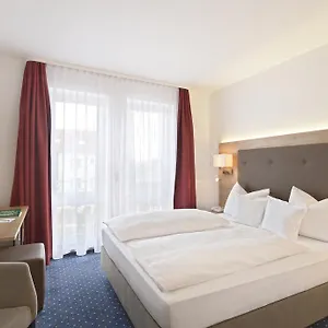 https://hotel-poinger-hof.com-bavaria.com